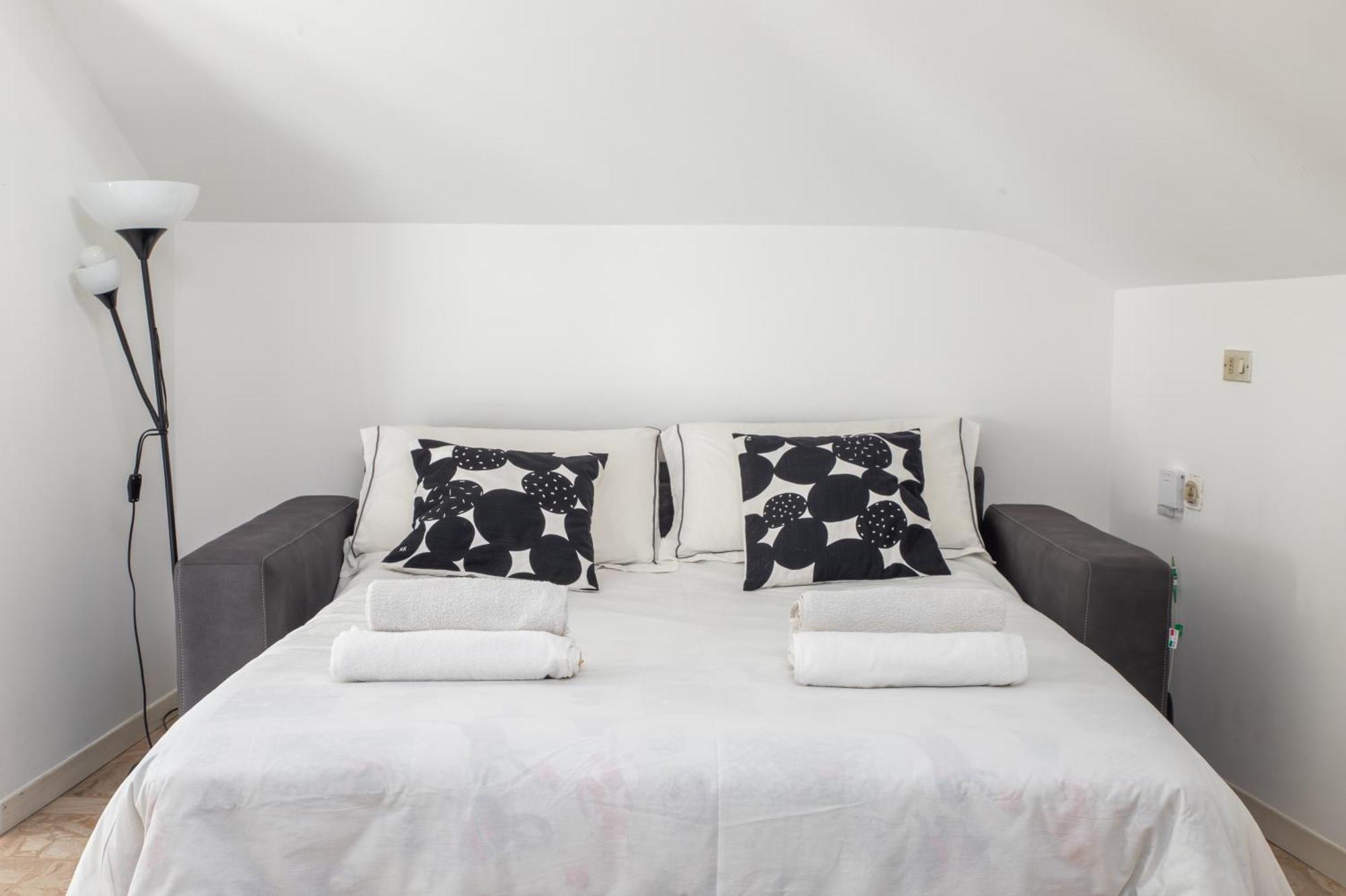 Skyview - Penthouse Few Steps From Metro * Mailand
